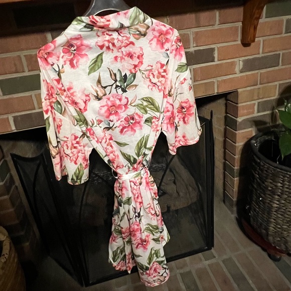 OS Show Me Your Mumu Boho Cottage Core Floral Robe - Picture 6 of 8